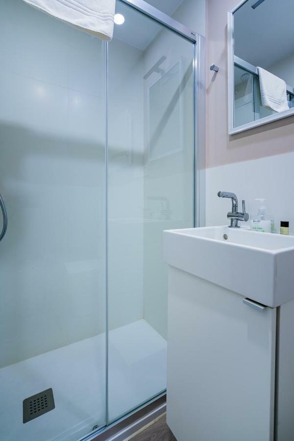 Exclusive Quietness In The Heart Of Madrid With Public Parking, Breakfast, 2 Bathrooms Luaran gambar